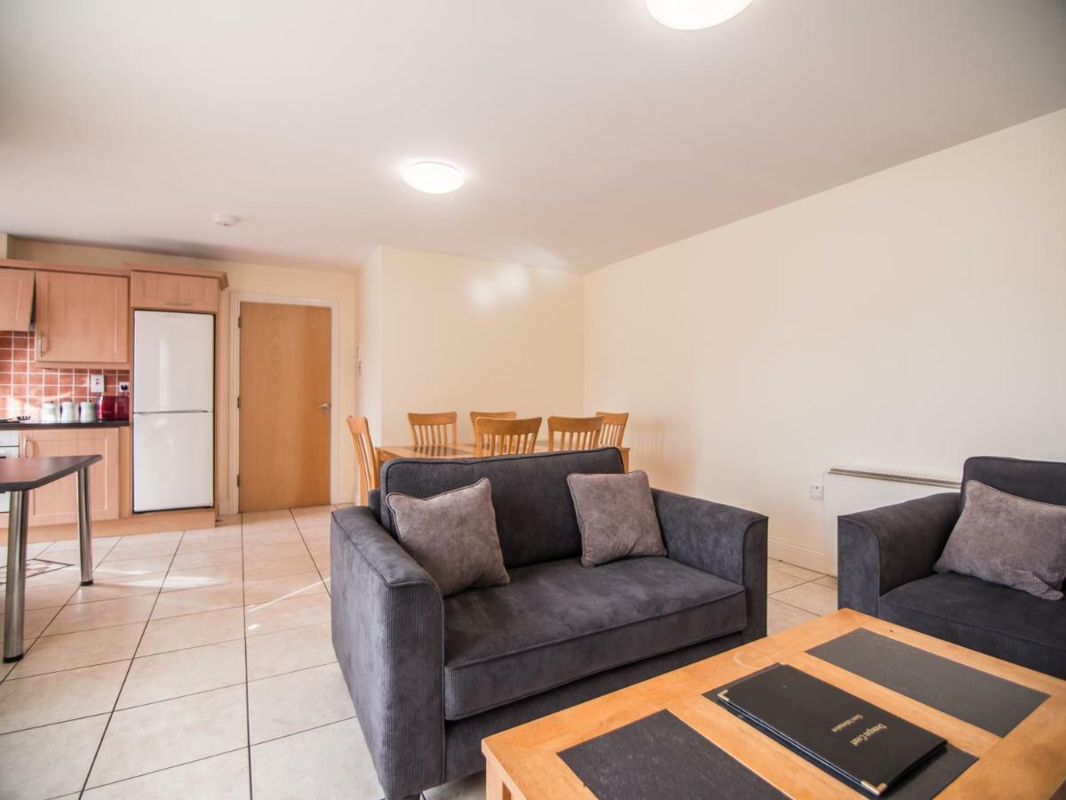 Donegan Court Aparthotel Galway Exterior foto